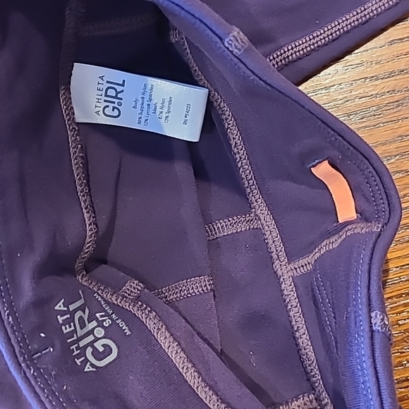 Athleta girl running tights. Capri. - Picture 4 of 6